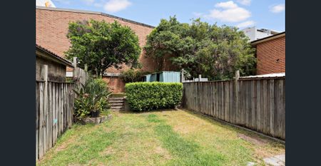 4 Victoria Street, Granville, NSW 2142 - Photo 2