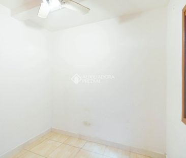 Casa com 2 quartos e 80m² para alugar em Harmonia, Canoas. - Photo 2