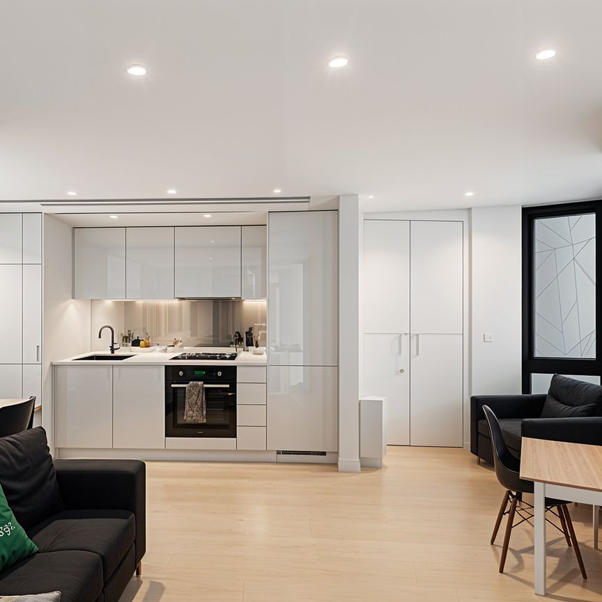 2 Bed Flat, Seven Sisters Road, N7 - Photo 1