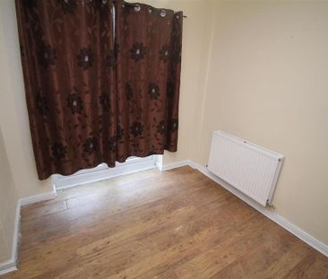 3 bedroom house to rent - Photo 3
