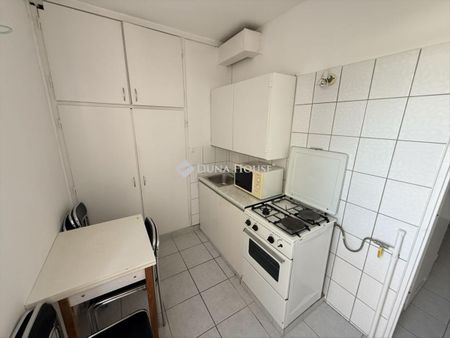 Kiadó jó állapotú panel lakás - Pécs - Photo 4
