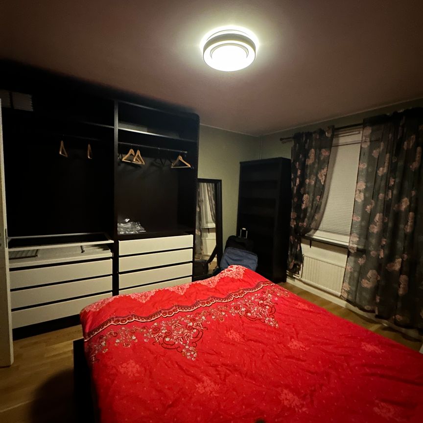 Bygatan, Sollentuna - Photo 1