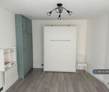Studio to rent - Photo 4