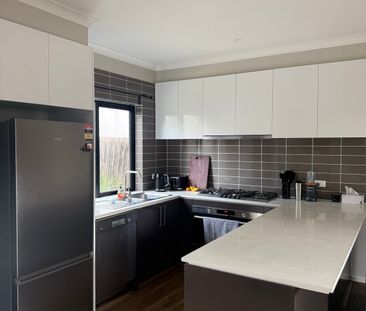 Albion - Photo 2