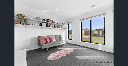 Quality Living for Lease – Discover 15 Lillypilly Rd, Beveridge. - Photo 2