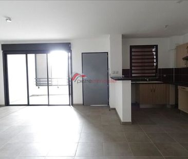 Location Appartement 3 pièces 71m² ST PIERRE 97410 - Photo 3