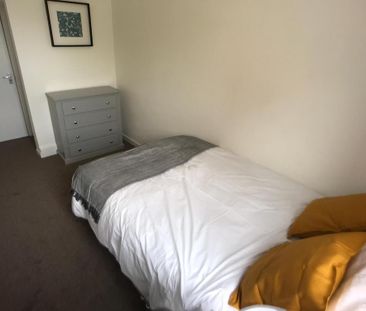 5 bedroom house share to rent - Photo 4