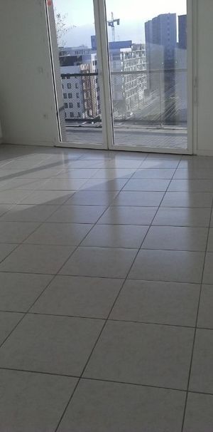 Location Appartement 2 pièces 65m² BORDEAUX 33300 - Photo 1