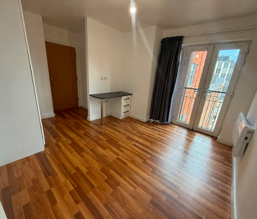 1 bedroom flat to rent - Photo 1