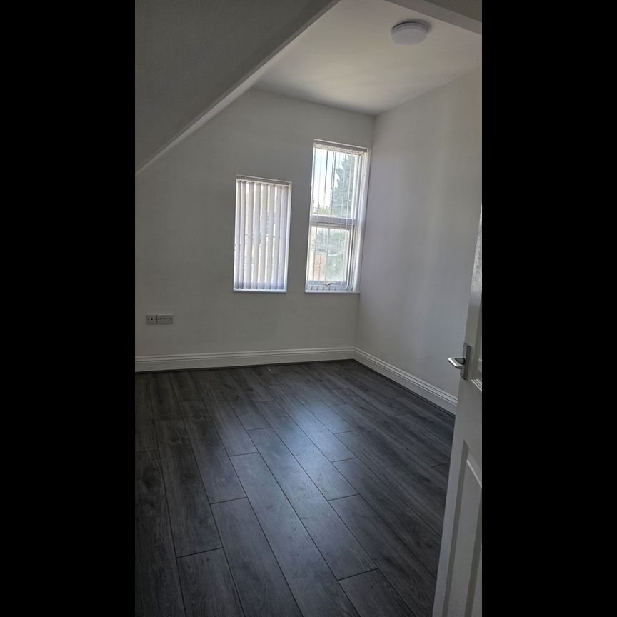 1 Bed Flat, Boldmere Road, B73 - Photo 1