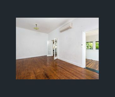 Great Sized Family Home with Oversized Child Friendly Yard - Photo 4