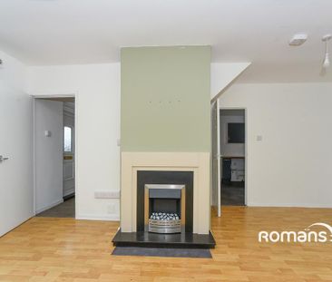 3 bedroom terraced house to rent - Photo 1