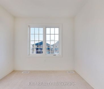 Semi-Detached Home For Lease | X8138350 - Photo 6