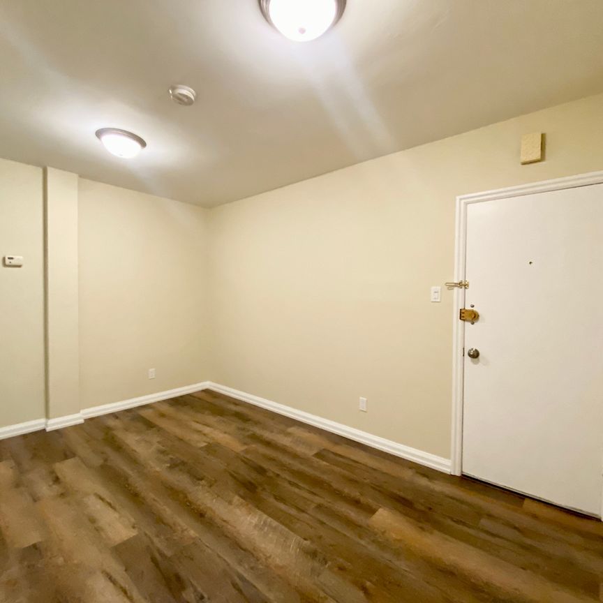 For Lease - 2A Thyra Avenue Unit# 201, Toronto, Ontario - Photo 1