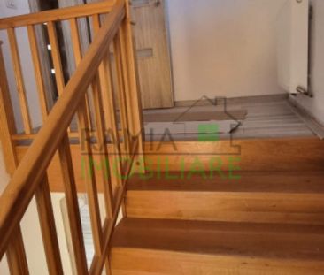 Casa spatioasa de inchiriat Cristian - Fotografie 6