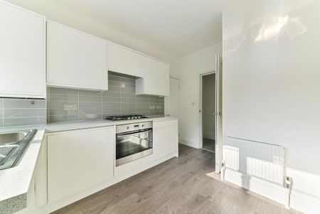 2 bedroom apartment to rent - Photo 5