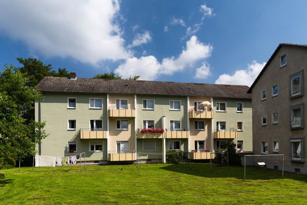 Gut geschnittene Wohnung mit Balkon - Photo 1