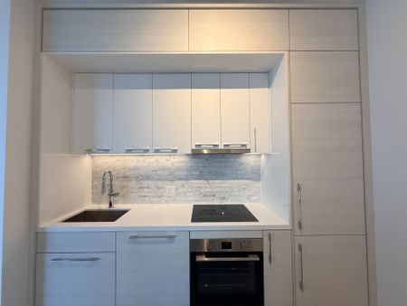For Lease - 29 Green Trail Court Unit# 206, Toronto, Ontario - Photo 3