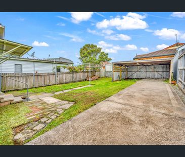 Ideal location! - Photo 6