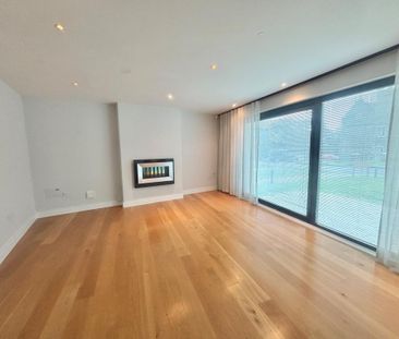 4 bedroom detached house to rent - Photo 2