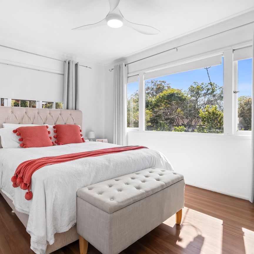 24 Edenvale Street, Oxley QLD 4075 - House For Rent - $750 | Domain - Photo 1