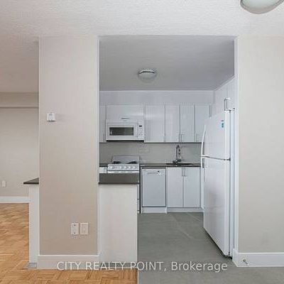 2 Bedroom, 2 Bathroom - Sussex Square Residences - Photo 3