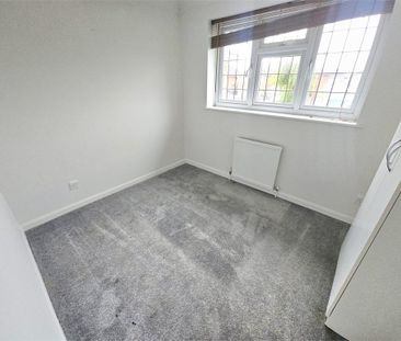 4 bedroom detached house to rent - Photo 6