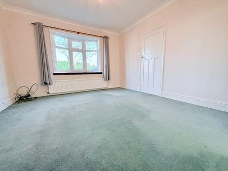 2 bedroom semi-detached bungalow to rent - Photo 4