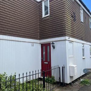 3 bedroom terraced house to rent - Photo 2