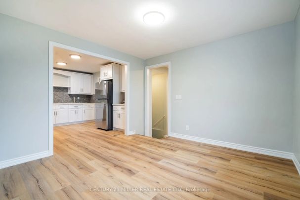 Detached Home For Lease | W9254638 - Photo 1