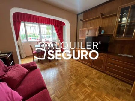 Piso en alquiler en Hortaleza - Photo 2