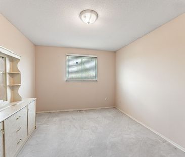 For Lease - 133 Wexford Road, Brampton, Ontario - Photo 3