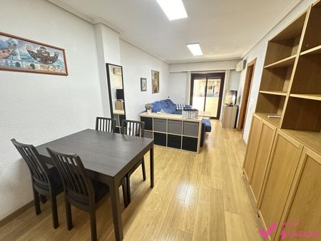 Piso de alquiler en Carrer D'albuixech, L'Amistat - Photo 4