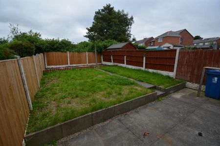 3 bedroom terraced house to rent - Photo 5