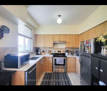 For Lease - 7155 Magistrate Terrace Unit# 81, Mississauga, Ontario - Photo 2