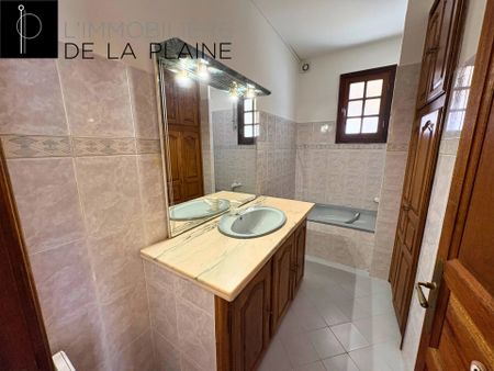 Location Appartement 4 pièces 100m² PENTA DI CASINCA 20213 - Photo 5