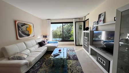 Apartamento de alquiler en Los Altos de Los Monteros, 5, Alto de los Monteros - Photo 3