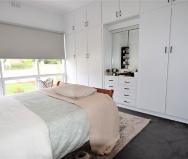 16 Longley Street, Alfredton - Photo 5