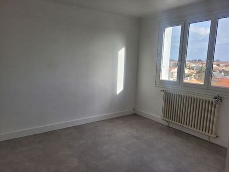 Location appartement 4 pièces, 80.00m², Les Sables-d'Olonne - Photo 4