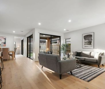 Spacious & Immaculately Presented Near New Low maintenance Family Home - Photo 4