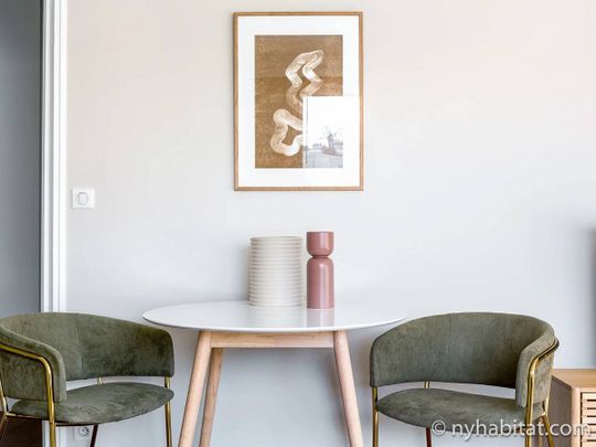 Logement à Paris, Location meublée - Photo 1