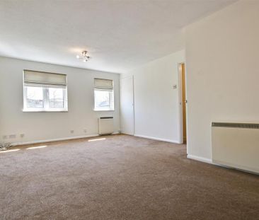 1 bedroom maisonette to rent - Photo 2