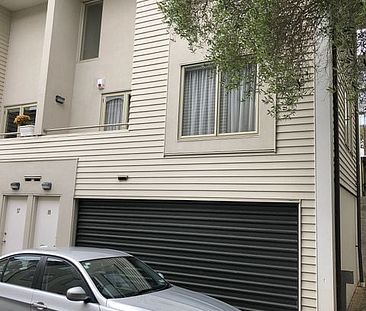 Eden Terrace - Townhouse with Double Garage - Photo 1