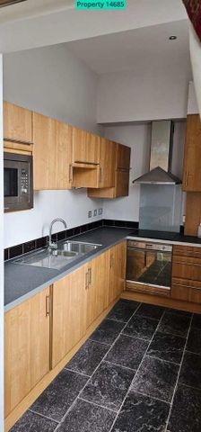 2 bedroom apartment to rent - Photo 4