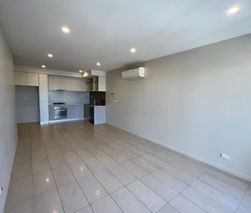 Ultimate location and lifestyle - Photo 3