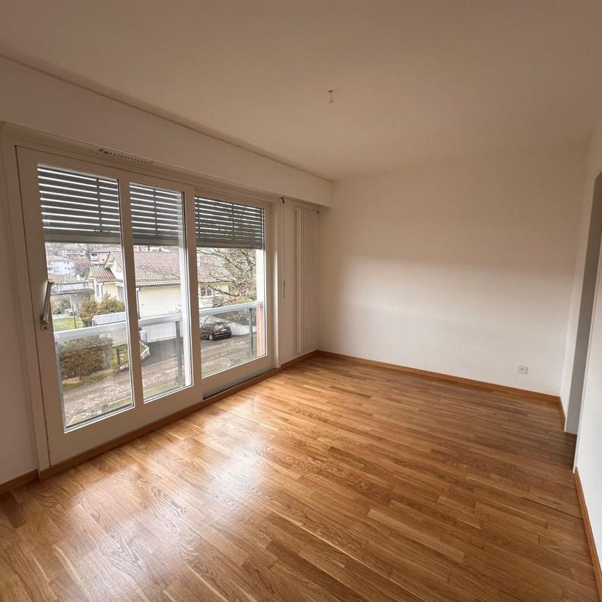 Joli studio jouissant d'une très belle vue. - Photo 2