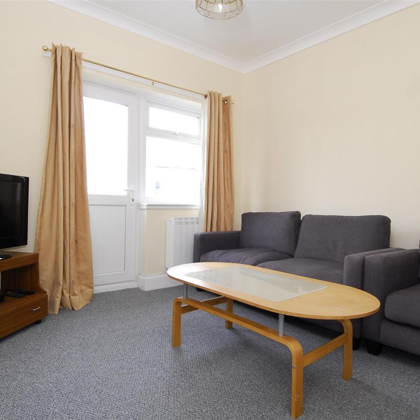 North Road East, Apt 3, Plymouth - Photo 1