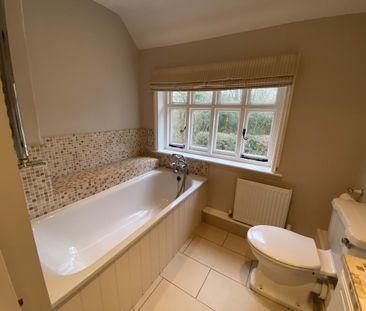 4 bedroom detached house to rent - Photo 6