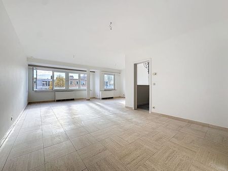Appartement te huur - Foto 3