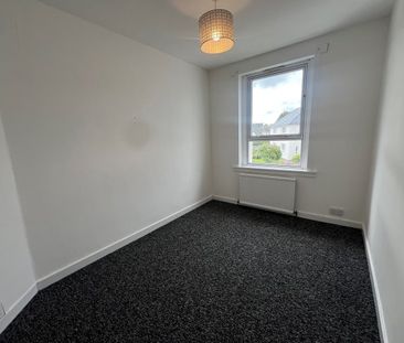 Walker Road, KA8 9LB - Photo 4